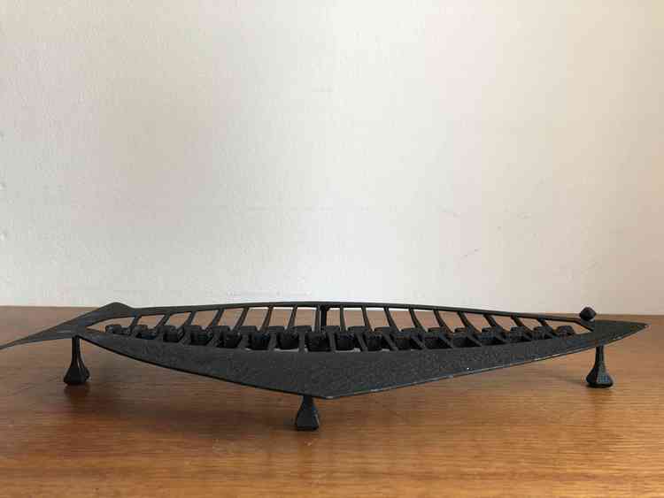 Grytunderlägg, gjutjärn