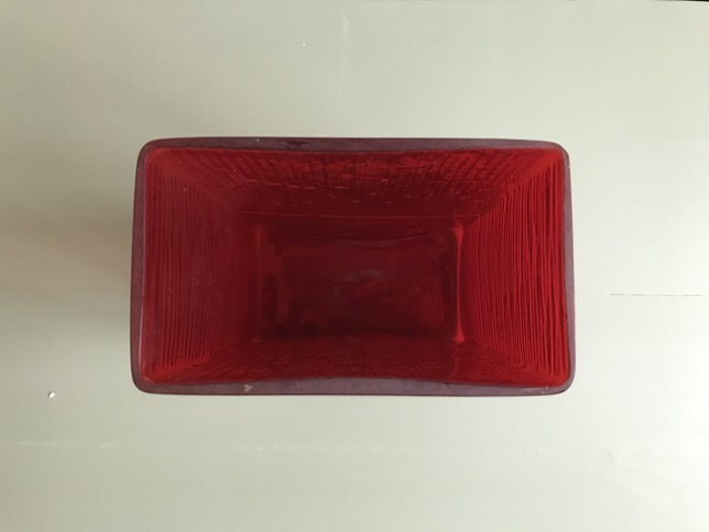 Glasvas, röd