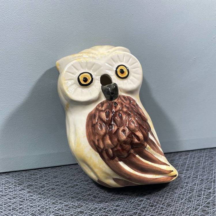 Snörhållare, porslin