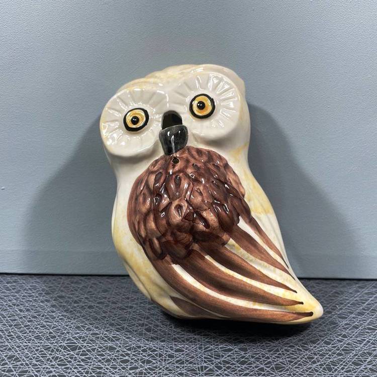 Snörhållare, porslin