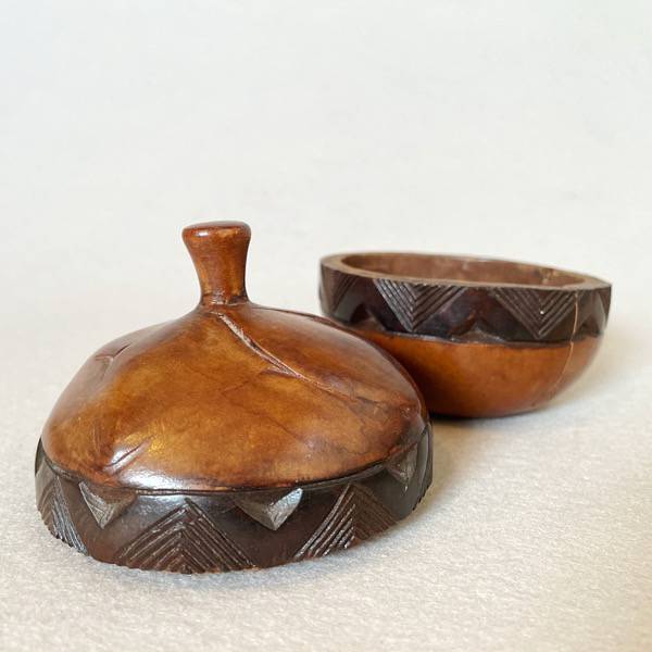 Retro lockburk i trä