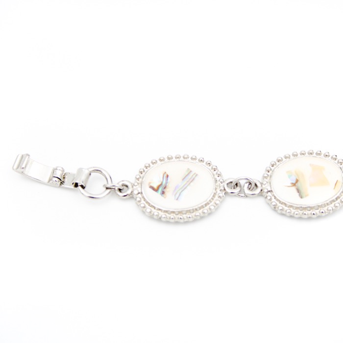 Vackert retro armband med pärlemor