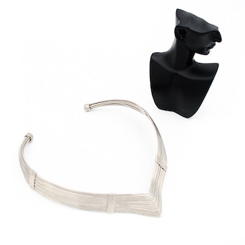 Stelt retro halsband - ostämplat