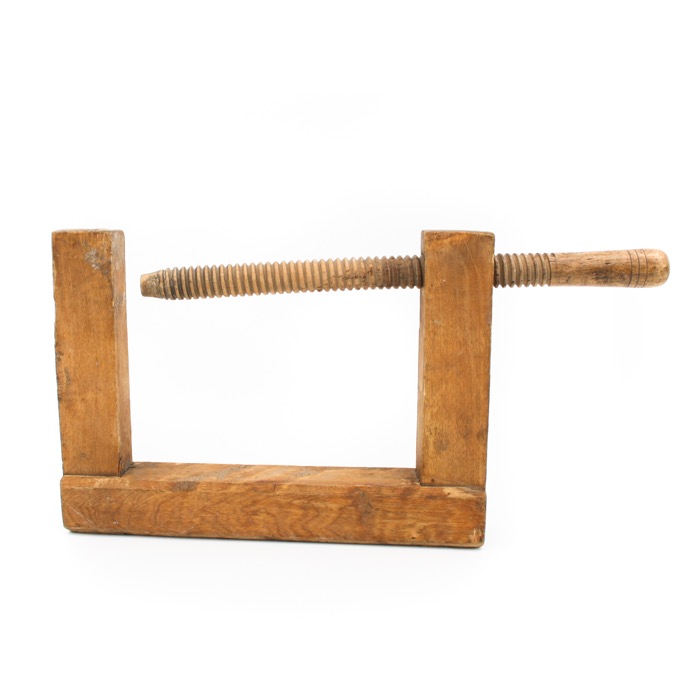 Tving i trä (Bokhållare)