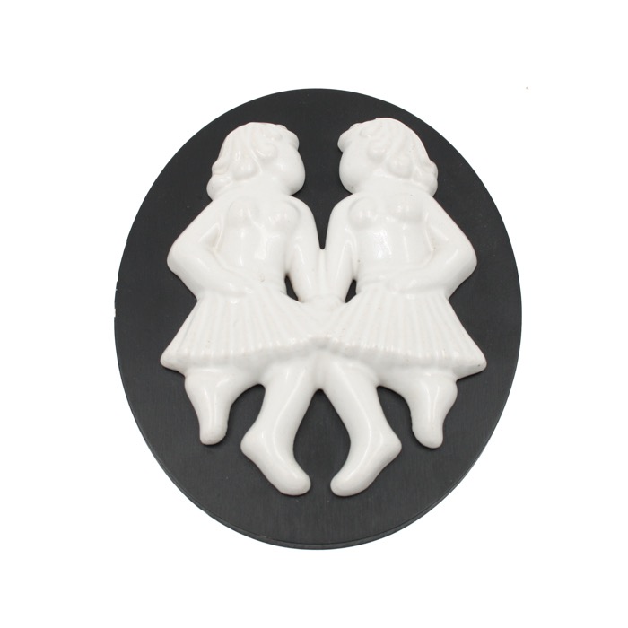 Väggtavla - trä och keramik