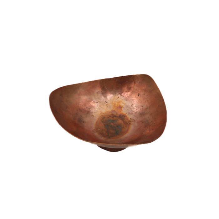 Trekantig kopparskål