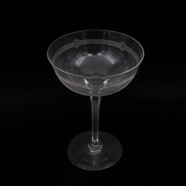 Större champagnekupor på fot - kristallglas